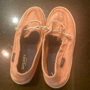 Sperry pink size 9 canvas material